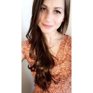 Meet your Posher, Rita